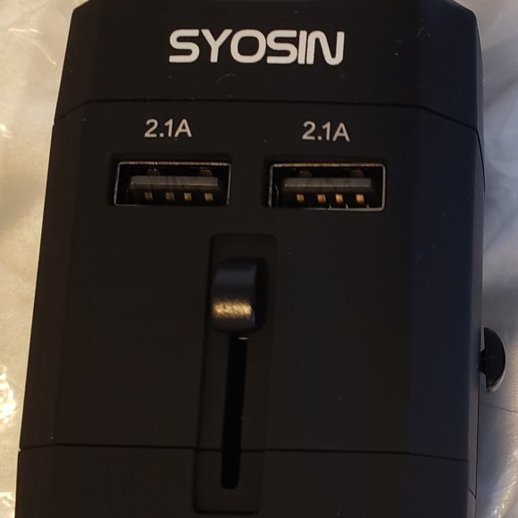 World International Travel Adapter Universal Power Adapter - Picture 7 of 7